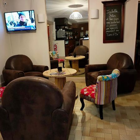 Au Lion D'Or Hotel Saint-Pol-sur-Ternoise ภายนอก รูปภาพ