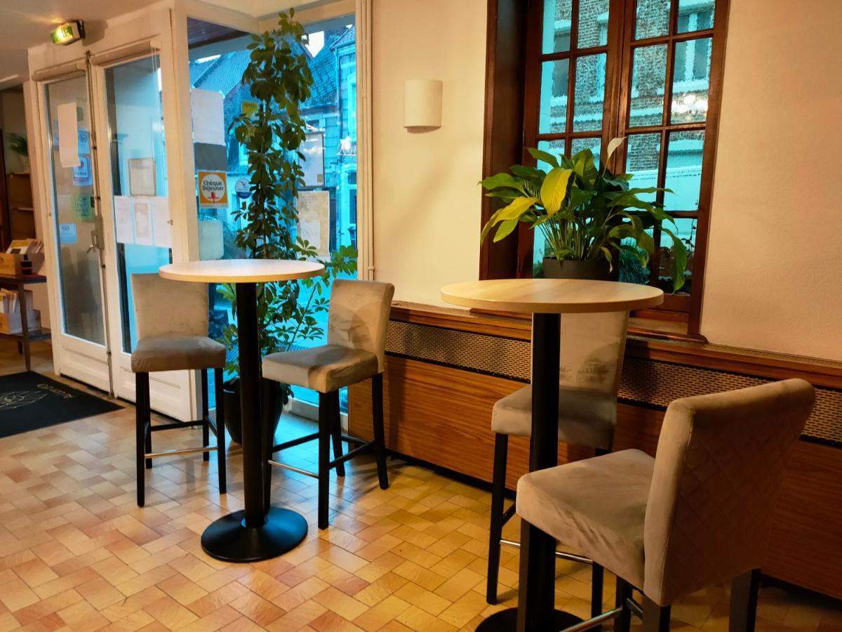 Au Lion D'Or Hotel Saint-Pol-sur-Ternoise ภายนอก รูปภาพ